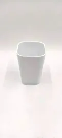simple-kubek-kosmetyczny-bialy