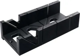stalco-skrzynka-plastikowa-ucios-300x140x78-stal