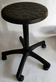 taboret-kosmetyczny-miekkie-siedzisko-warsztatowy