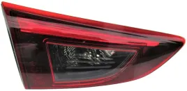 lampa-tyl-lewa-wewnetrzna-mazda-cx-3-dk-2015-2018-led-oryginal