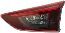 lampa-tyl-prawa-wewnetrzna-mazda-cx-3-dk-2015-2018-led-oryginal