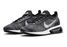 nike-air-max-flyknit-racer-385-buty-sportowe