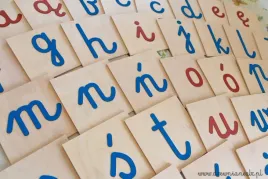 szorstki-alfabet-male-litery