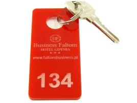 personalizowane-breloki-do-kluczy-hotelowych-grawer-gratis-4x7cm-50szt