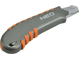 neo-63-011-noz-z-lamanym-ostrzem-18mm