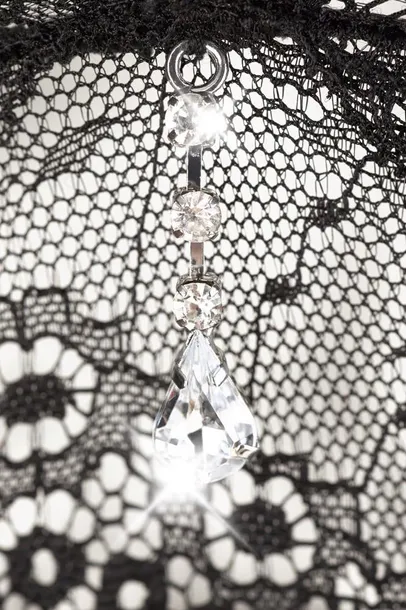 lace-set-black-l-zawartosc-kompletu-pas-do-ponczoch-stringi-z-biustonoszem