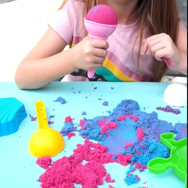 piasek-dynamiczny-niebieski-1kg-bohater-brak