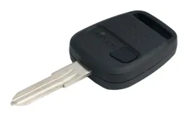 nissan-bluebird-kluczyk-pilot-obudowa-infiniti