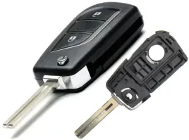 toyota-avensis-verso-yaris-kluczyk-pilot-obudowa