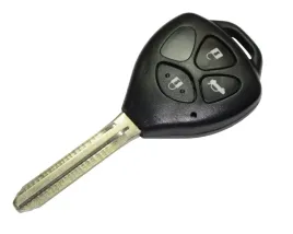 toyota-avensis-rav4-yaris-kluczyk-pilot-obudowa