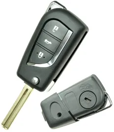 toyota-avensis-verso-yaris-kluczyk-pilot-obudowa