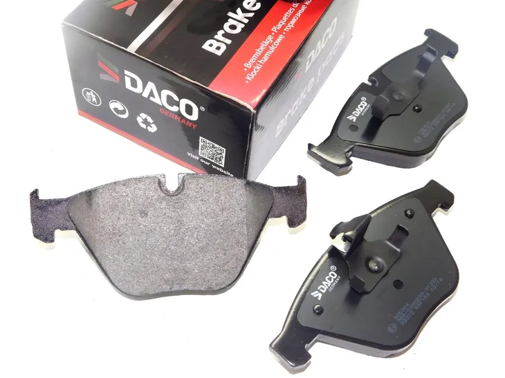klocki-hamulcowe-na-przod-do-bmw-3-e90-e91-6-e60-61-e65-e63-5-duze-stan-nowy-strona-zabudowy-przod
