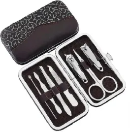 zestaw-do-paznokci-przybornik-manicure-etui-7-elementow