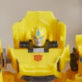 transformers-cyberverse-warrior-bumblebee-e7084-stan-nowy
