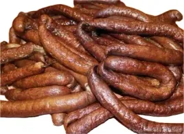 wysmienita-kielbasa-swojska-300g-tradycyjny-smak-z-polski