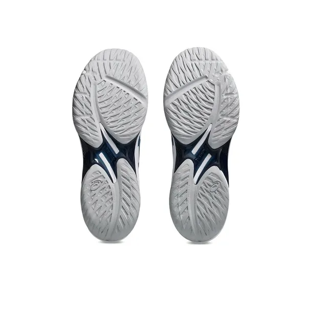 1071a095105-marka-asics