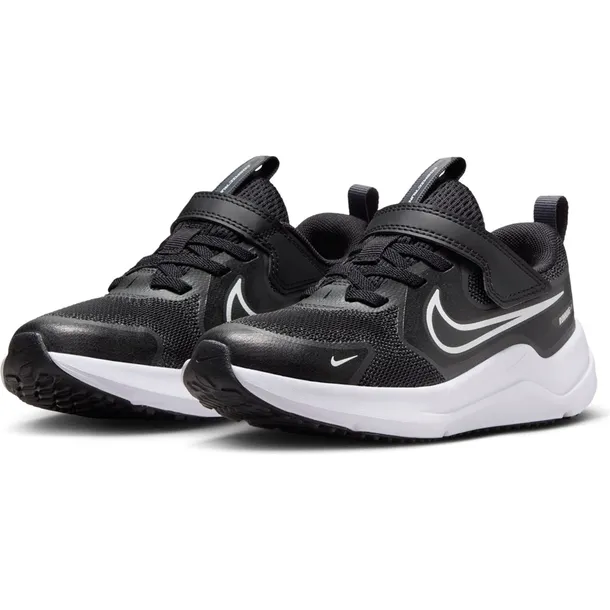 cosmic-runner-marka-nike