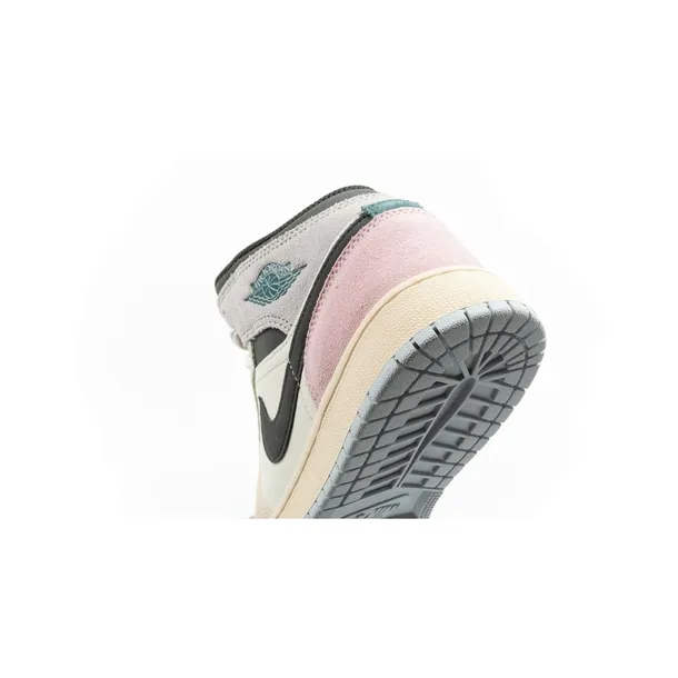 air-jordan-marka-nike-kod-producenta-ib7053100