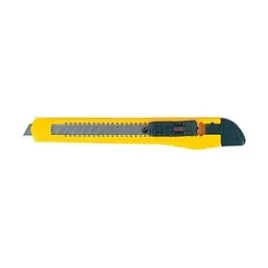 noz-do-tapet-plast-maly-7734
