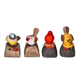 figurka-ozdobna-ptaszek-siedzacy-na-drewnie-maly