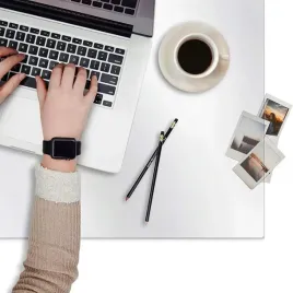 mata-podkladka-ochronna-160x100cm-na-biurko-stol-blat