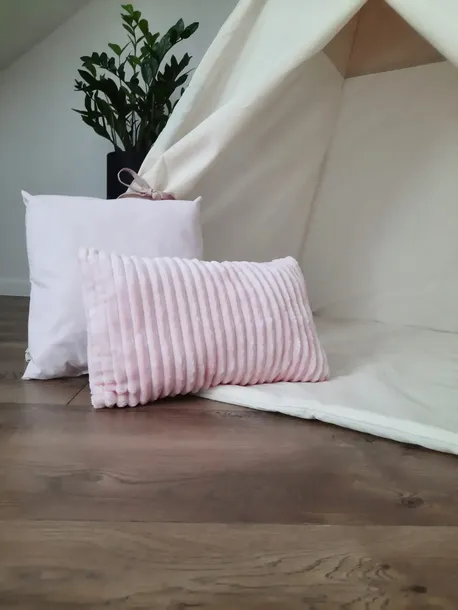 nmiot-dla-dzieci-tipi-dusty-pink-rodzaj-iglo-wigwamy