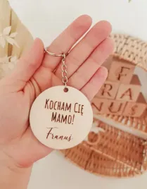 brelok-do-kluczy-na-dzien-mamy-kocham-cie-mamo