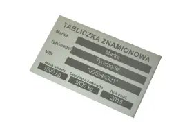 tabliczka-znamionowa-aluminium-szczotkowane-na-podstawie-gotowego-projektu