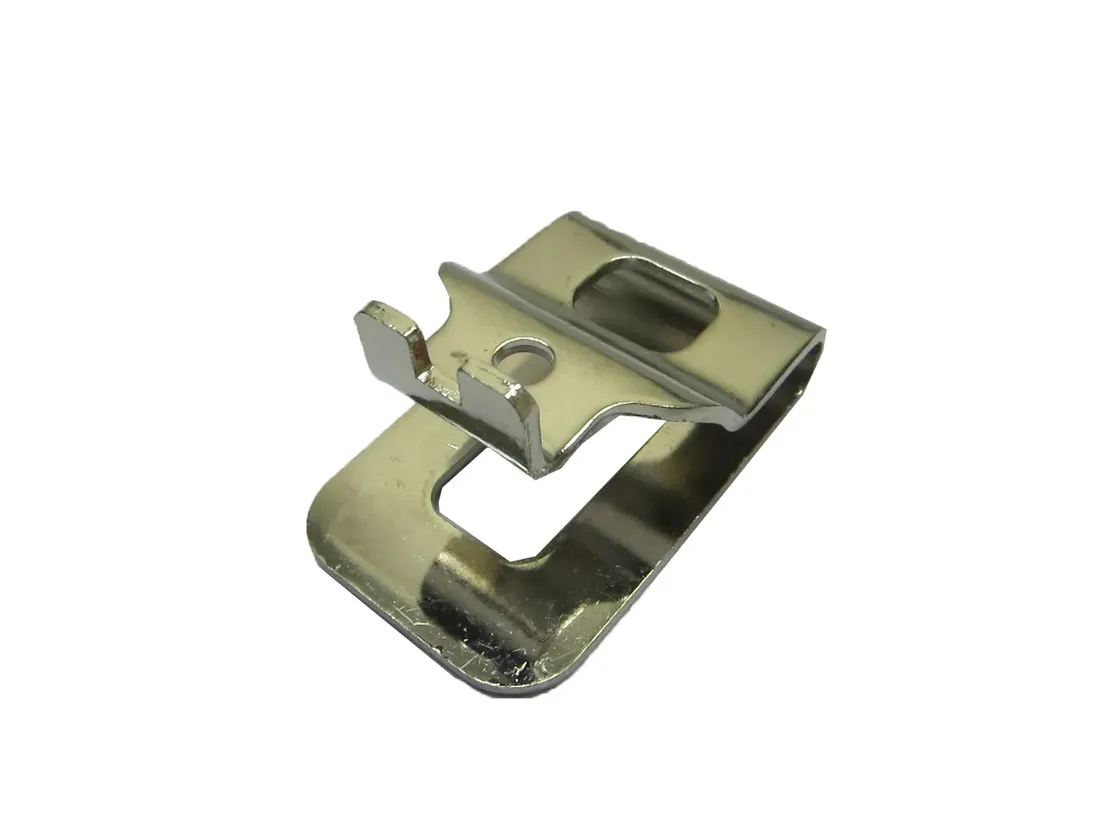 dewalt-zaczep-hak-do-dcf887