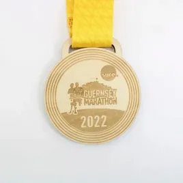 medal-pamiatkowy-grawer-wstazka-50szt