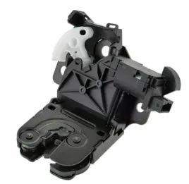 audi-a3-8p-a4-b7-a6-c6-kombi-q7-tt-zamek-klapy-pokrywy-bagaznika-nowy