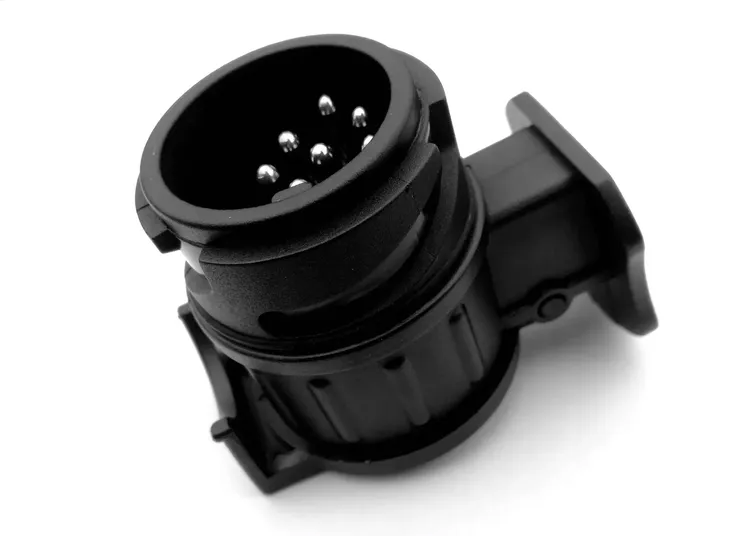 amio-adapter-przejsciowka-haka-13-7-stan-nowy