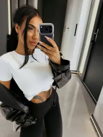 t-shirt-damski-olavoga-bastu-ecru-l