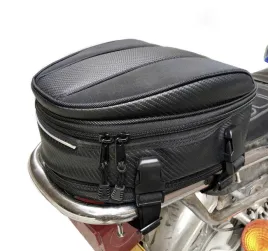 torba-wielofunkcyjna-wodoodporna-na-tylne-siedzenie-do-motocykla-7-5-10l
