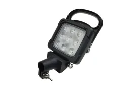 lampa-robocza-led-na-trzpien-john-deere-2250-lumeny