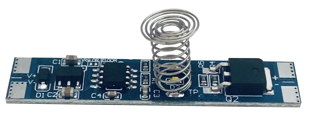 wlacznik-ze-sciemniaczem-dotykowy-do-tasm-led-8a