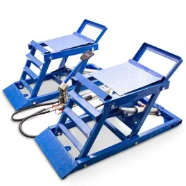 rampy-z-podnosnikiem-hydraulicznym-najazdy-samochodowe-2720kg