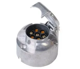 gniazdo-gniazdko-haka-przyczepy-12v-7-pin-metalowe