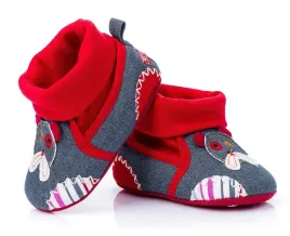 lekkie-tekstylne-buciki-chlopiece-do-domu-lub-przedszkola-r-22-24-135cm