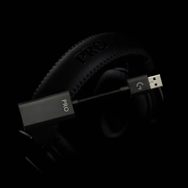 sluchawki-nauszne-logitech-g-pro-x-konstrukcja-zamknieta