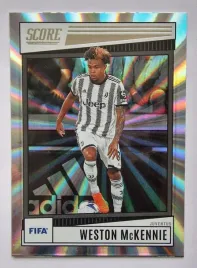 2022-22-panini-fifa-score-weston-mckennie-juventus-parallel-b