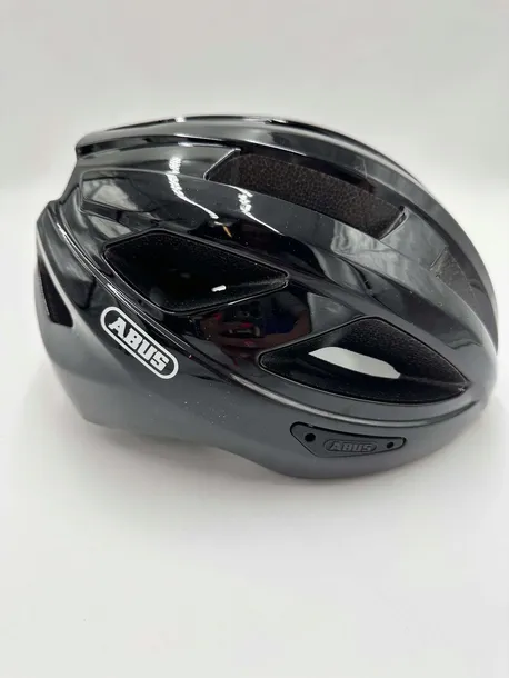kask-rowerowy-abus-macator-r-m-marka-abus