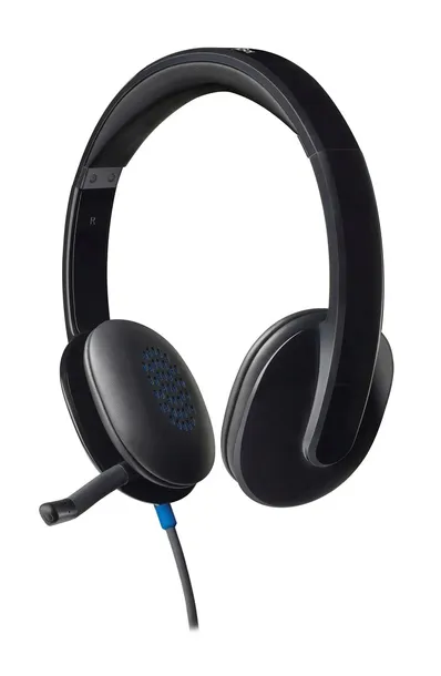 sluchawki-logitech-stereo-headset-h540-konstrukcja-zamknieta
