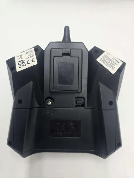 helikopter-glowee-revell-23940-produkt-wprowadzony-do-obrotu-na-terenie-ue-przed-13-12-2024-nie