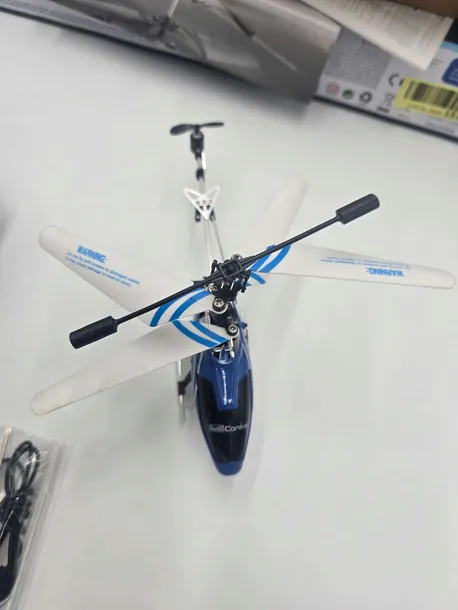 helikopter-glowee-revell-23940-stan-powystawowy-produkt-wprowadzony-do-obrotu-na-terenie-ue-przed-13-12-2024-nie