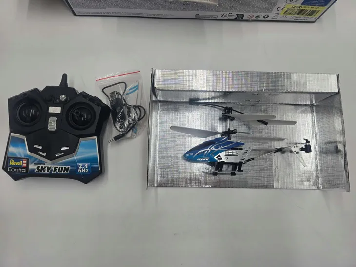 helikopter-23940-niebieski-certyfikaty-opinie-atesty-ce