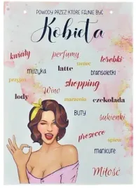 tabliczka-motywacyjna-fajnie-byc-kobieta-zawieszka-dekoracjna-dla-kobiety