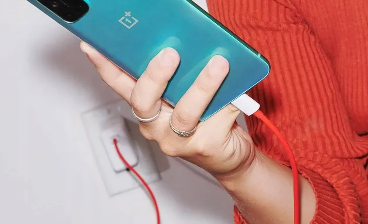 oryginalny-kabel-oneplus-warp-charge-usb-c-greater-c-dlugosc-przewodu-2-m