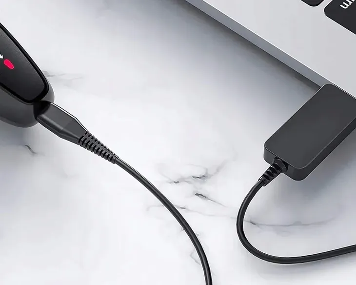 kabel-usb-ladowarka-do-philips-oneblade-qp2-4-3v-stan-opakowania-oryginalne