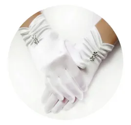 rekawiczki-komunijne-komunii-dla-dziewczynk-biale